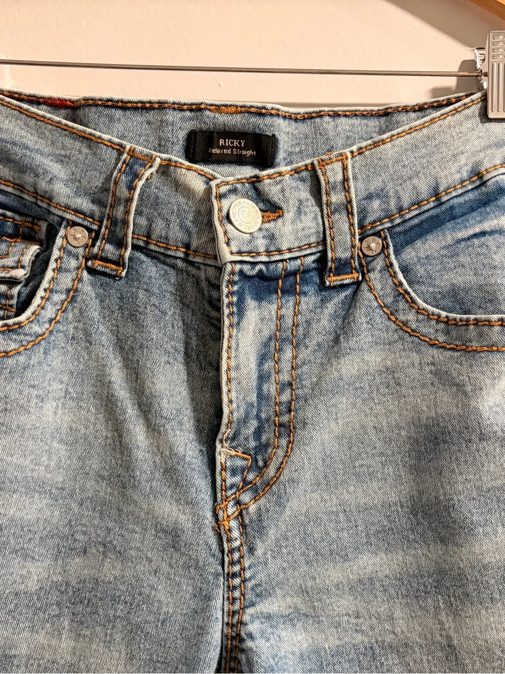 True Religion Mens Light Blue Denim Jeans - RICKY Relaxed Straight